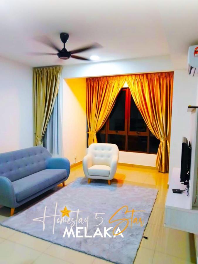 5 Stars Bali Homestay Malacca